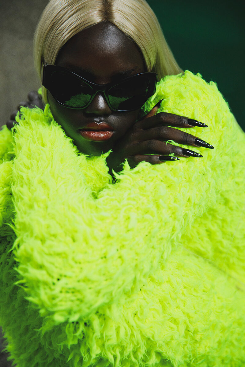 collectiveinterest, Office Magazine