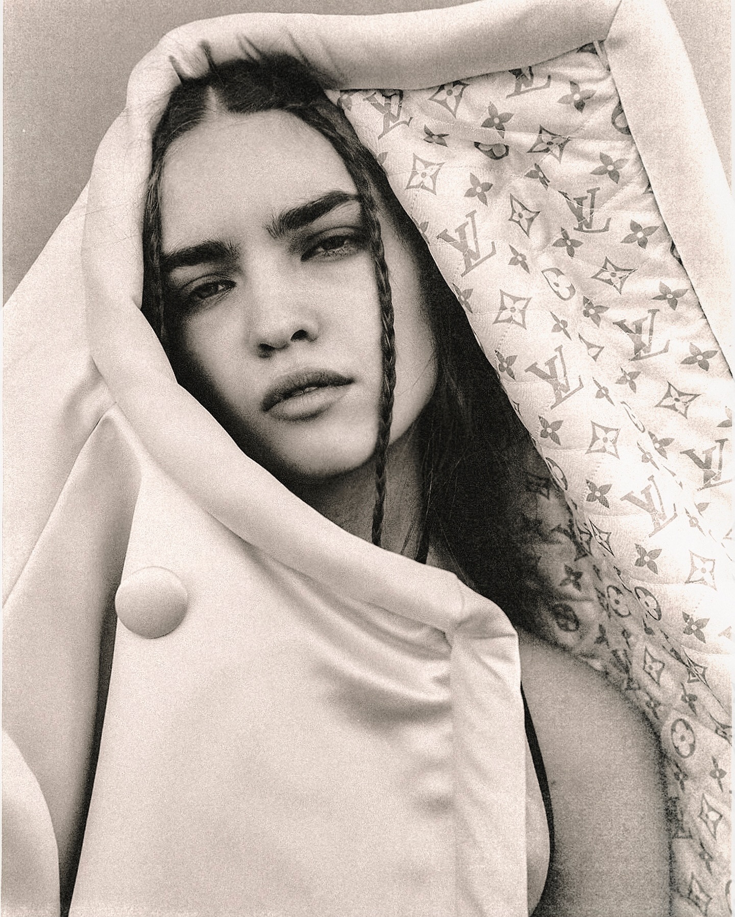 collectiveinterest, Esra  Sam